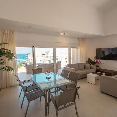 Blue Horizons Luxury * Hanya
