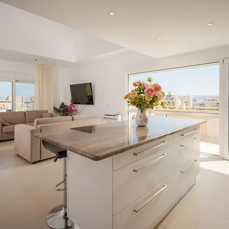 Blue Horizons Luxury Daire *
