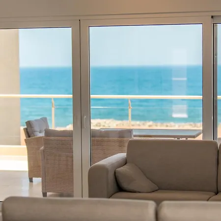 Blue Horizons Luxury Hanya